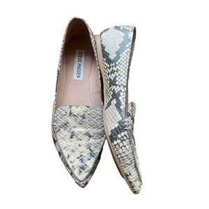 Steve Madden Feather Snakeskin Pointed Toe Flats